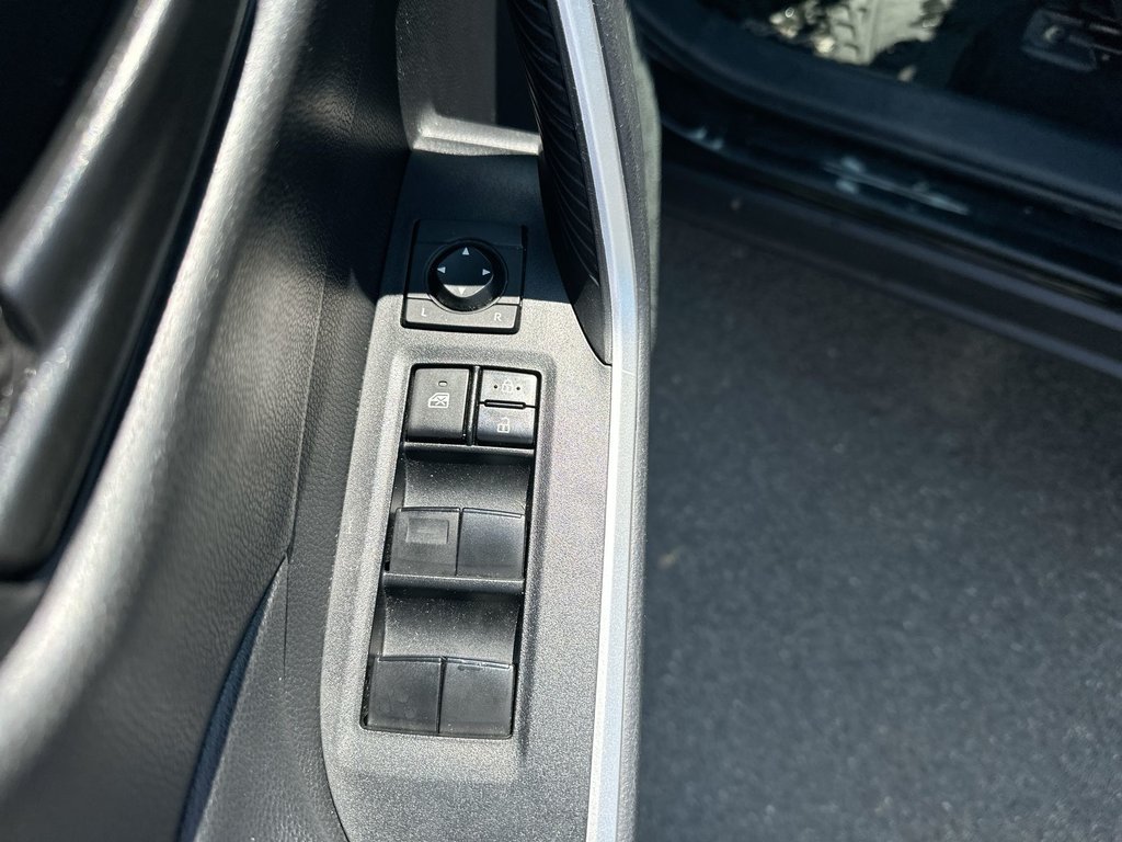 2021 Toyota RAV4 LE | Cam | Bluetooth | AC | Cruise | USB | Aux in Saint John, New Brunswick - 15 - w1024h768px