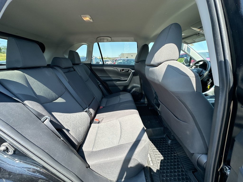 2021 Toyota RAV4 LE | Cam | Bluetooth | AC | Cruise | USB | Aux in Saint John, New Brunswick - 39 - w1024h768px