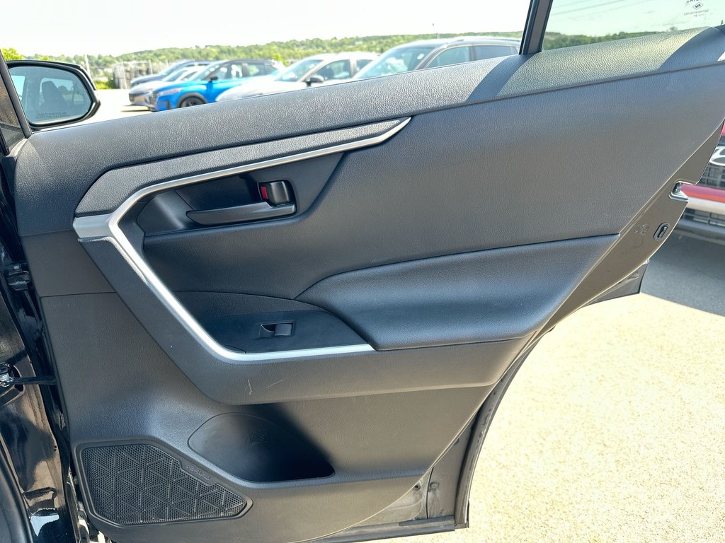 2021 Toyota RAV4 LE | Cam | Bluetooth | AC | Cruise | USB | Aux in Saint John, New Brunswick - 41 - w1024h768px