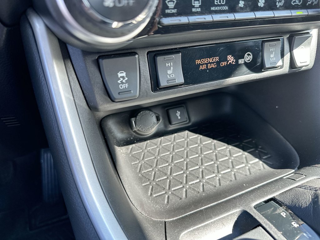 2021 Toyota RAV4 XLE | Roof | HtdSeat | Cam | Bluetooth | USB in Saint John, New Brunswick - 22 - w1024h768px