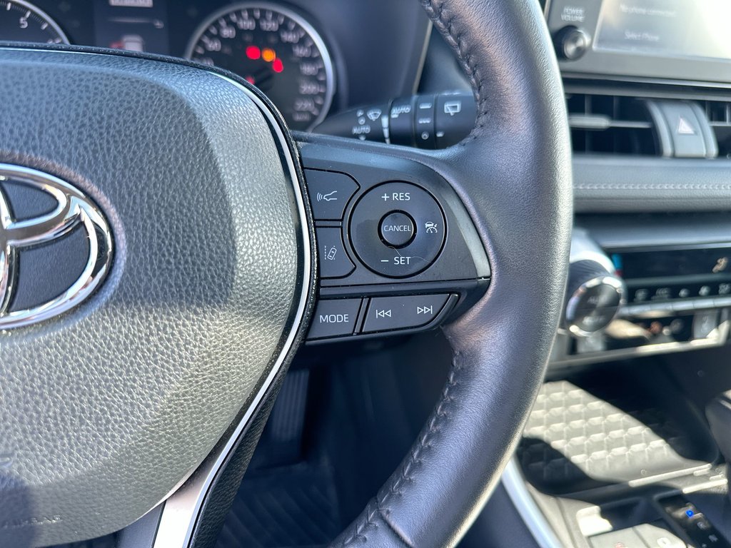 2021 Toyota RAV4 XLE | Roof | HtdSeat | Cam | Bluetooth | USB in Saint John, New Brunswick - 21 - w1024h768px