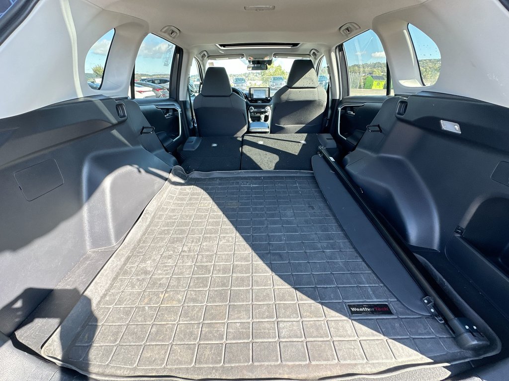 2021 Toyota RAV4 XLE | Roof | HtdSeat | Cam | Bluetooth | USB in Saint John, New Brunswick - 37 - w1024h768px