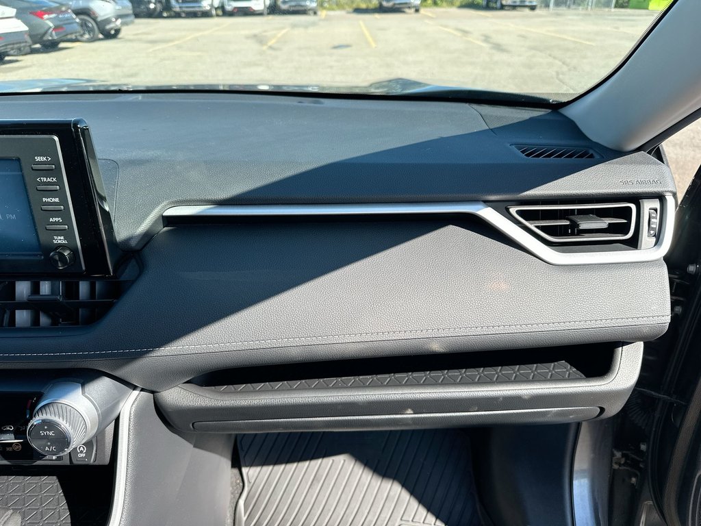 2021 Toyota RAV4 XLE | Roof | HtdSeat | Cam | Bluetooth | USB in Saint John, New Brunswick - 44 - w1024h768px