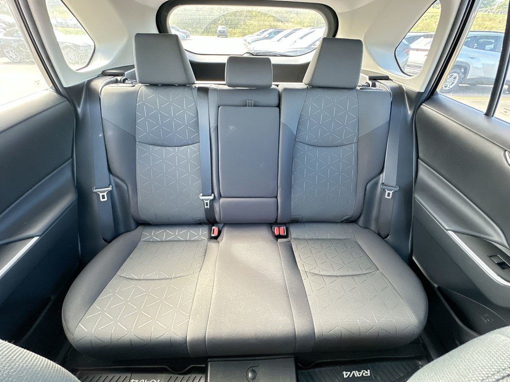 2021 Toyota RAV4 XLE | Roof | HtdSeat | Cam | Bluetooth | USB in Saint John, New Brunswick - 51 - w1024h768px