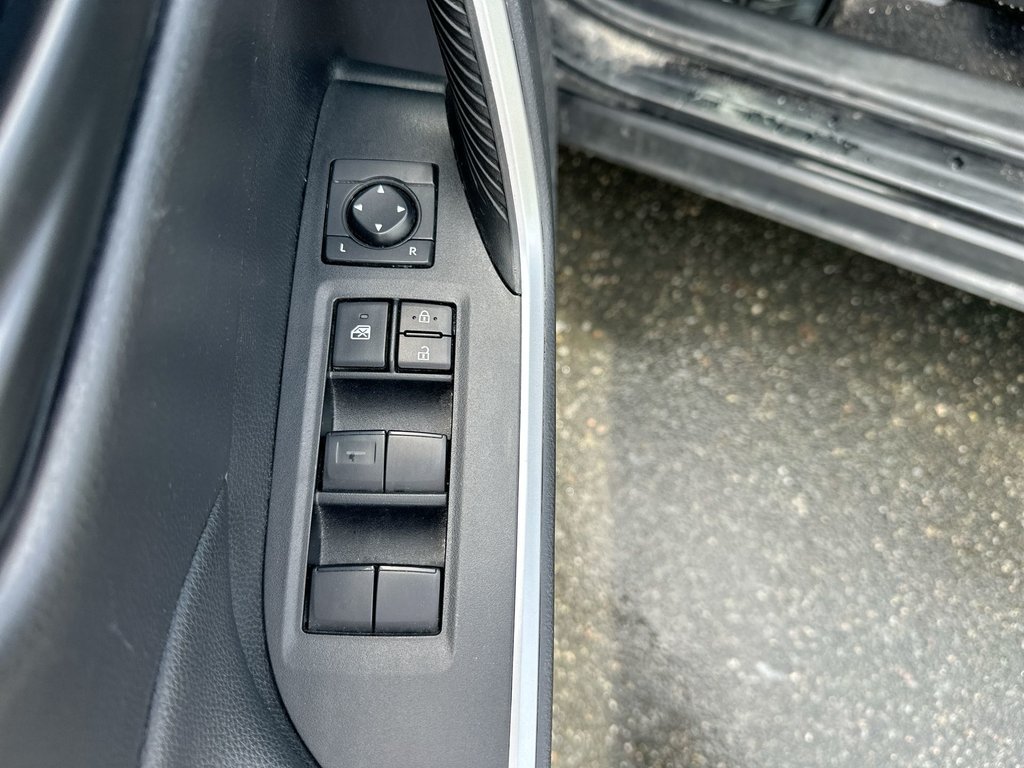 2022 Toyota RAV4 in Antigonish, Nova Scotia - 15 - w1024h768px