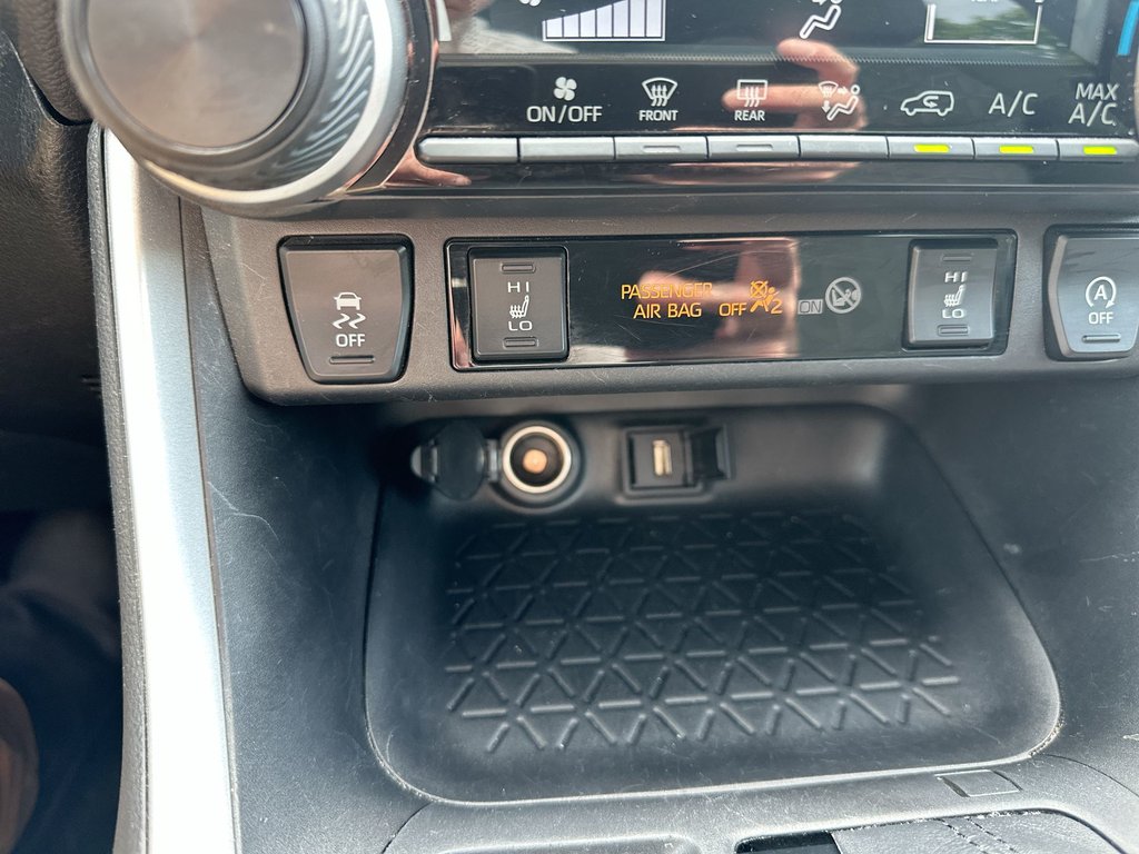 2022 Toyota RAV4 in Antigonish, Nova Scotia - 22 - w1024h768px