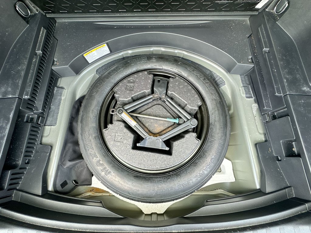 2022 Toyota RAV4 in Antigonish, Nova Scotia - 38 - w1024h768px