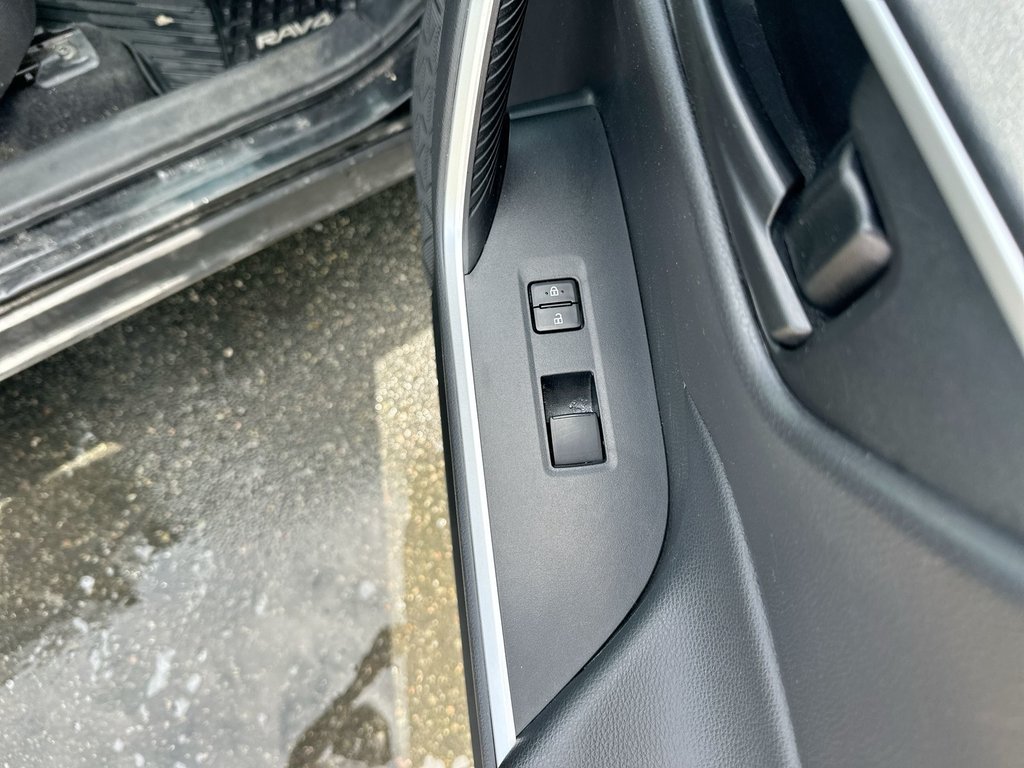 2022 Toyota RAV4 in Antigonish, Nova Scotia - 46 - w1024h768px
