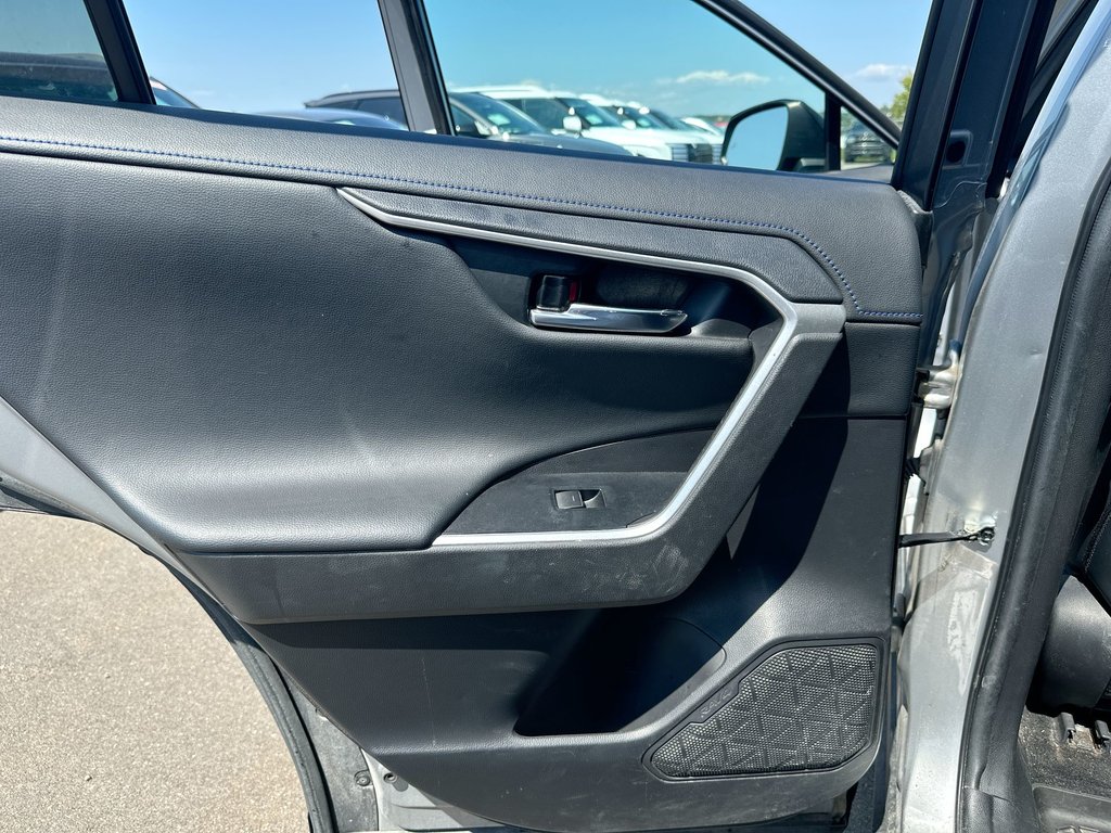 2022 Toyota RAV4 Hybrid XSE | Roof | Lthr | Cam | Warranty to 2030 in Saint John, New Brunswick - 35 - w1024h768px