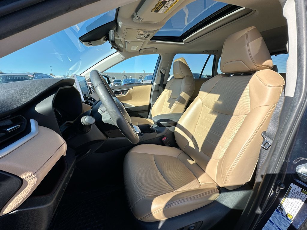2022 Toyota RAV4 Hybrid Limited | Leather | Roof | Warranty to 2027 in Saint John, New Brunswick - 11 - w1024h768px