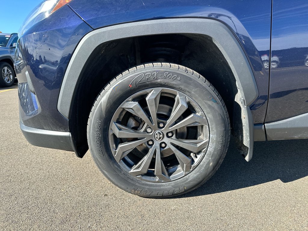 2022 Toyota RAV4 Hybrid Limited | Leather | Roof | Warranty to 2027 in Saint John, New Brunswick - 10 - w1024h768px