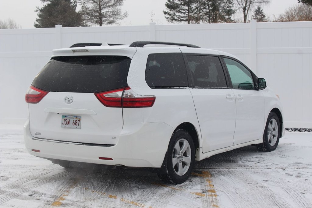 2019 Toyota Sienna LE | Cam | USB | HtdSeats | 8-Pass | Bluetooth in Saint John, New Brunswick - 7 - w1024h768px