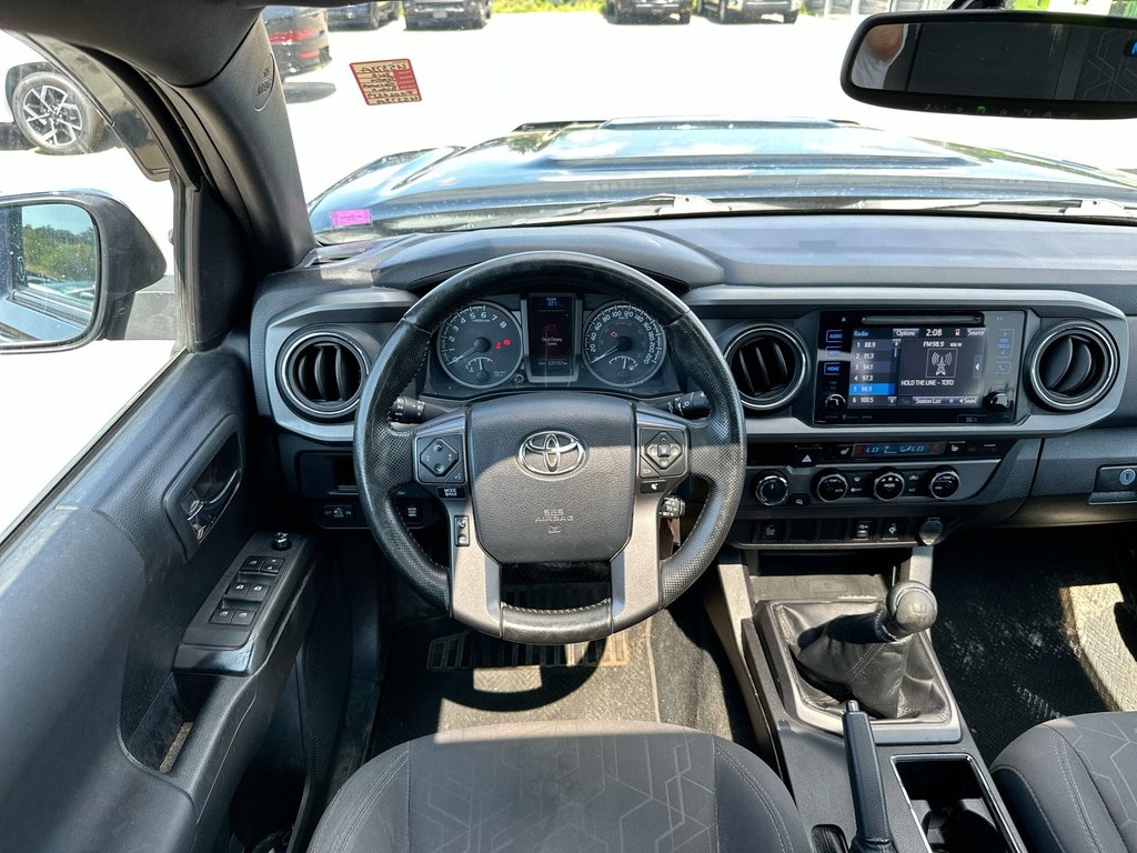 2016 Toyota Tacoma in Antigonish, Nova Scotia - 13 - w1024h768px