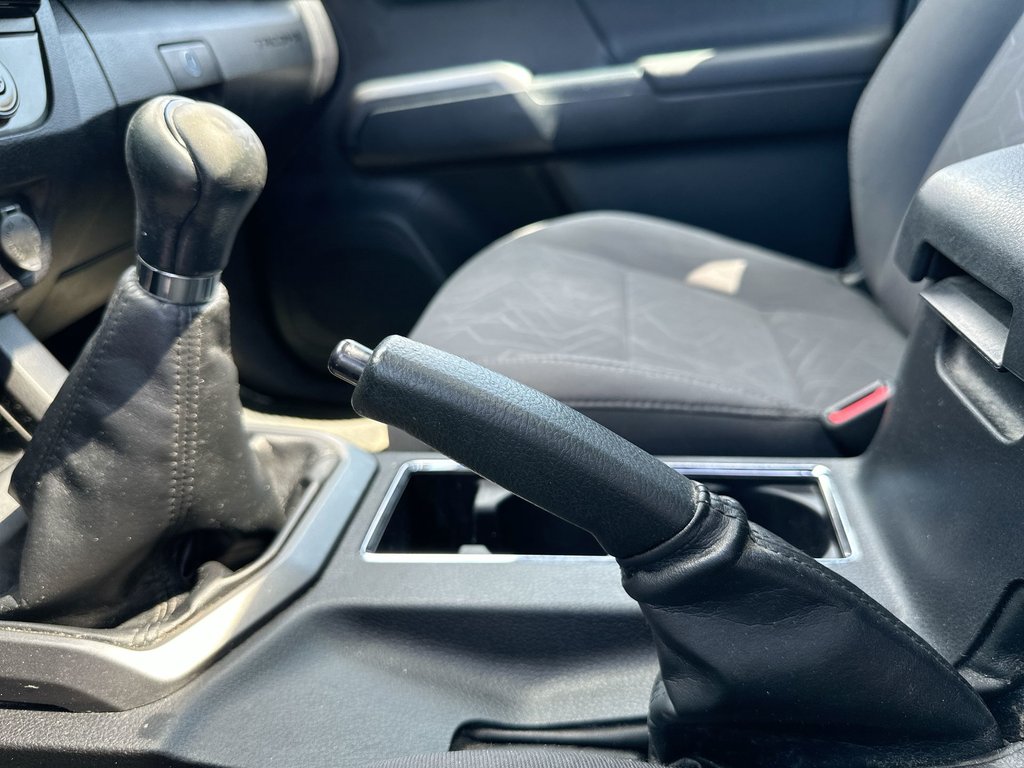 2016 Toyota Tacoma in Antigonish, Nova Scotia - 30 - w1024h768px