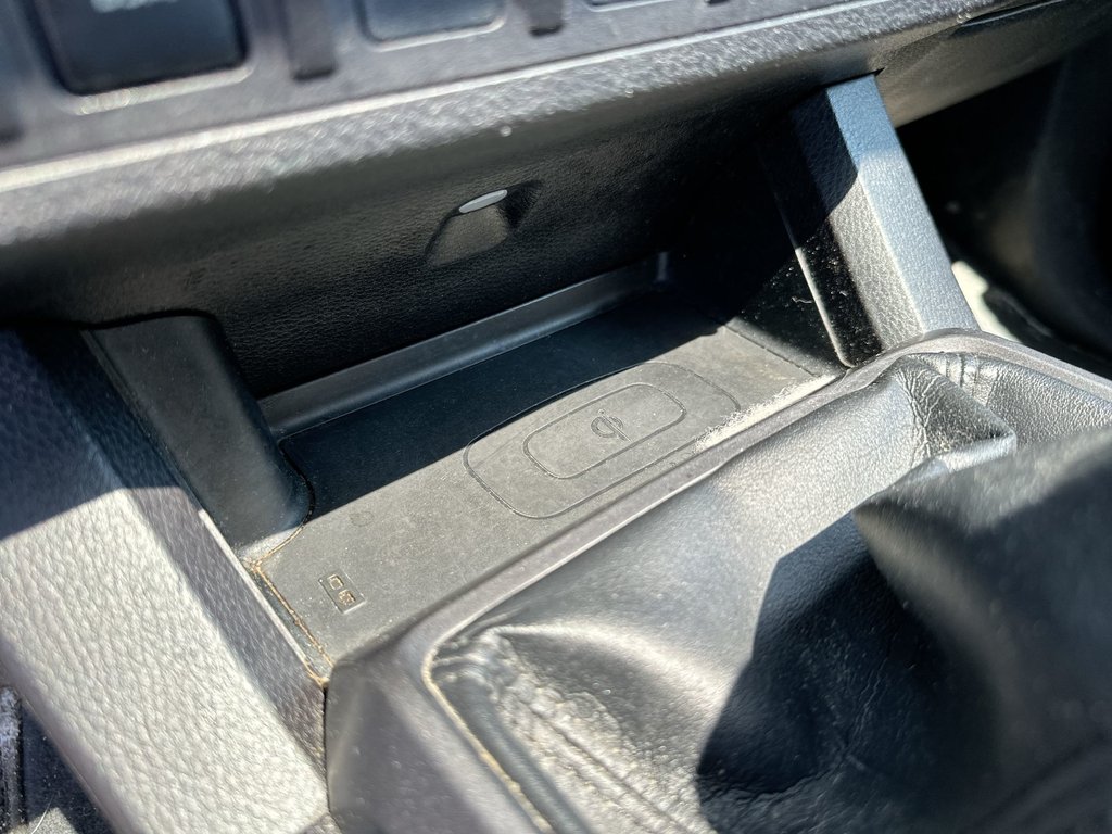 2016 Toyota Tacoma in Antigonish, Nova Scotia - 28 - w1024h768px