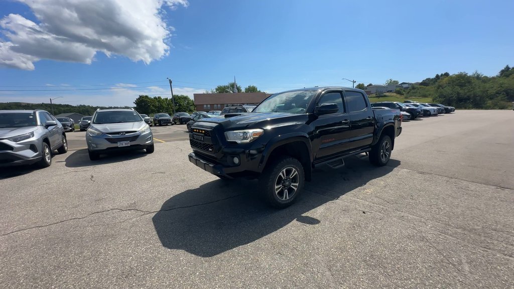 2016 Toyota Tacoma in Antigonish, Nova Scotia - 6 - w1024h768px