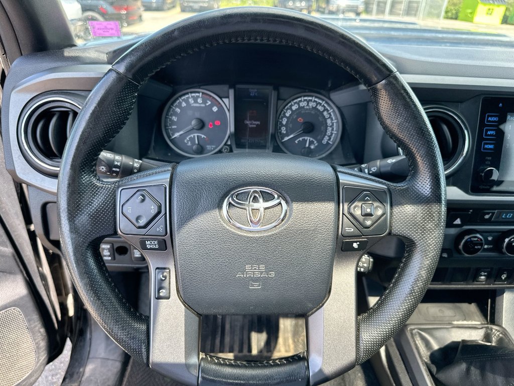 2016 Toyota Tacoma in Antigonish, Nova Scotia - 17 - w1024h768px