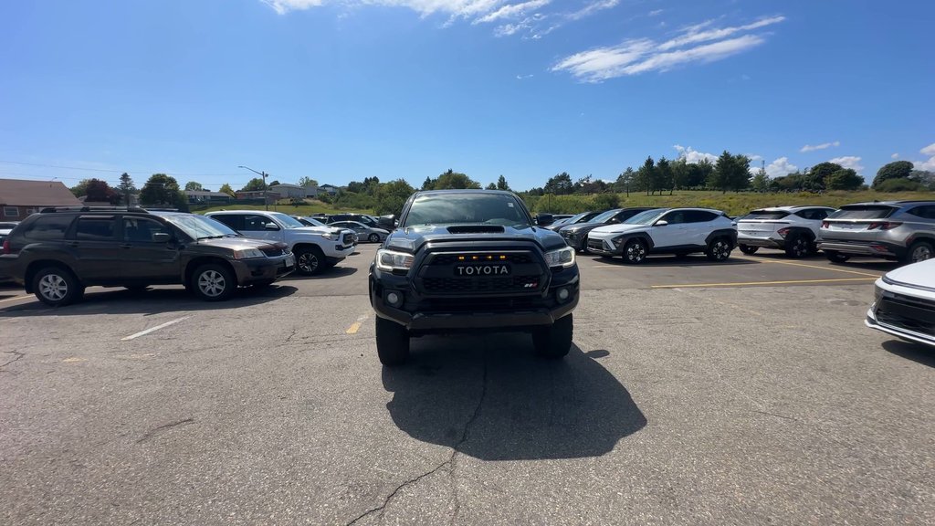 2016 Toyota Tacoma in Antigonish, Nova Scotia - 5 - w1024h768px