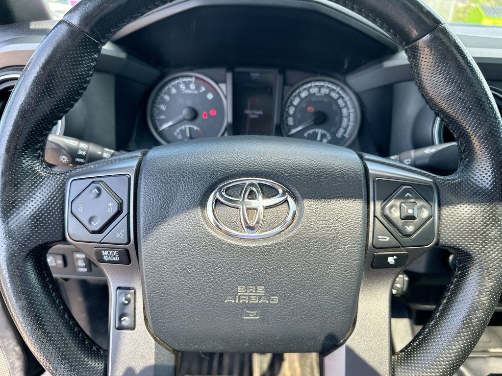 2016 Toyota Tacoma in Antigonish, Nova Scotia - 18 - w1024h768px