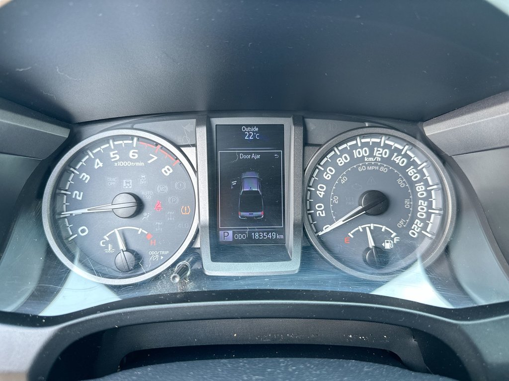 Toyota Tacoma TRD Sport | Manual | Cam | HtdSeat | Bluetooth 2017 à Saint John, Nouveau-Brunswick - 24 - w1024h768px