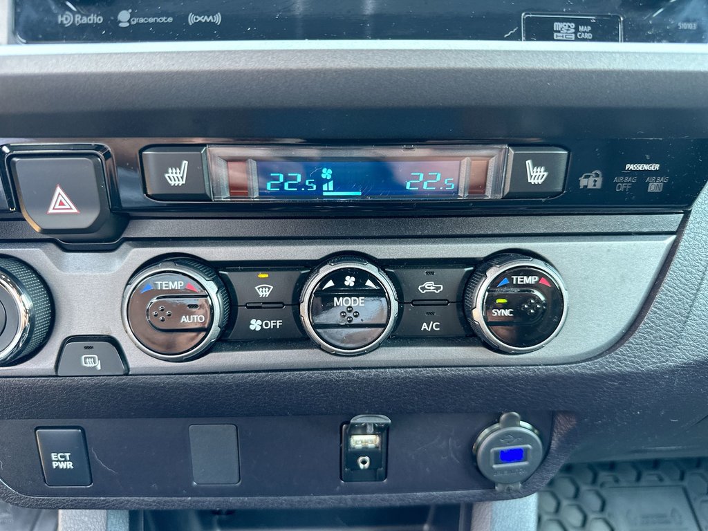Toyota Tacoma TRD Sport | Manual | Cam | HtdSeat | Bluetooth 2017 à Saint John, Nouveau-Brunswick - 27 - w1024h768px