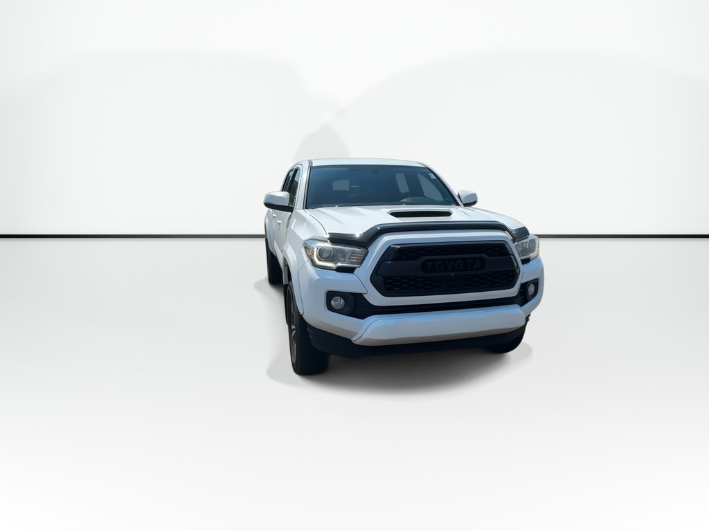 Toyota Tacoma TRD Sport | Manual | Cam | HtdSeat | Bluetooth 2017 à Saint John, Nouveau-Brunswick - 3 - w1024h768px