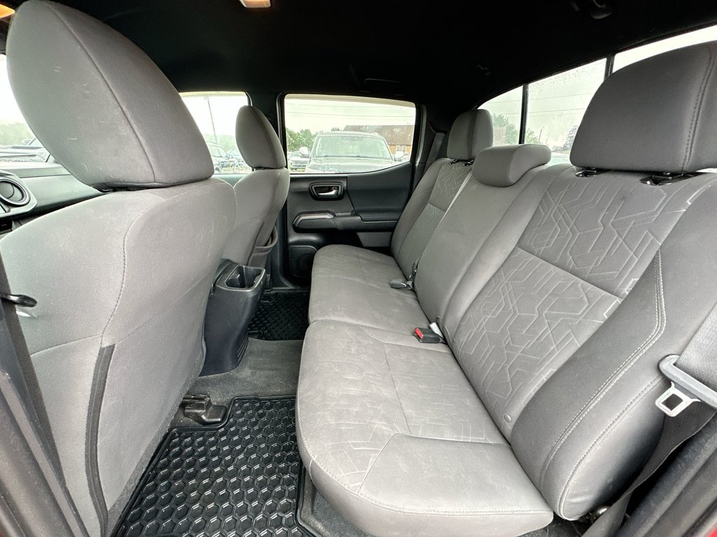 2018 Toyota Tacoma SR5 | Cam | Bluetooth | Cruise | CD | AUX | USB in Saint John, New Brunswick - 33 - w1024h768px