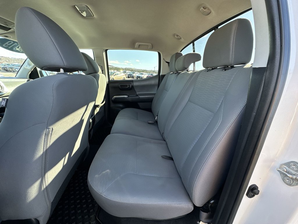 2019 Toyota Tacoma in Antigonish, Nova Scotia - 33 - w1024h768px