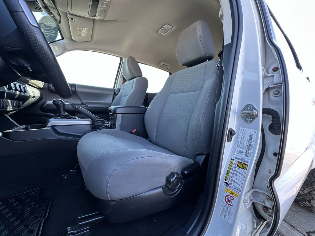 2019 Toyota Tacoma in Antigonish, Nova Scotia - 14 - w1024h768px