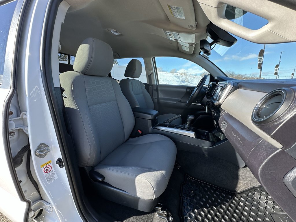 2019 Toyota Tacoma in Antigonish, Nova Scotia - 42 - w1024h768px