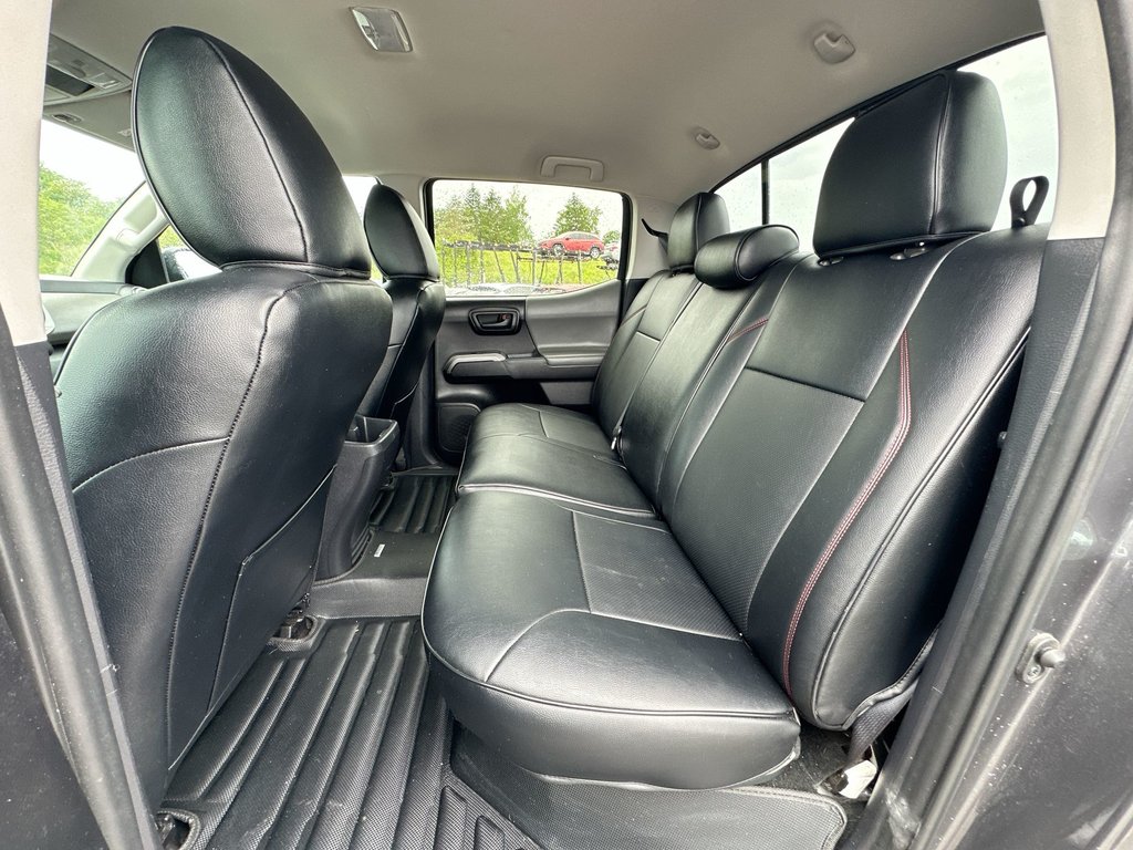 2021 Toyota Tacoma in Antigonish, Nova Scotia - 32 - w1024h768px
