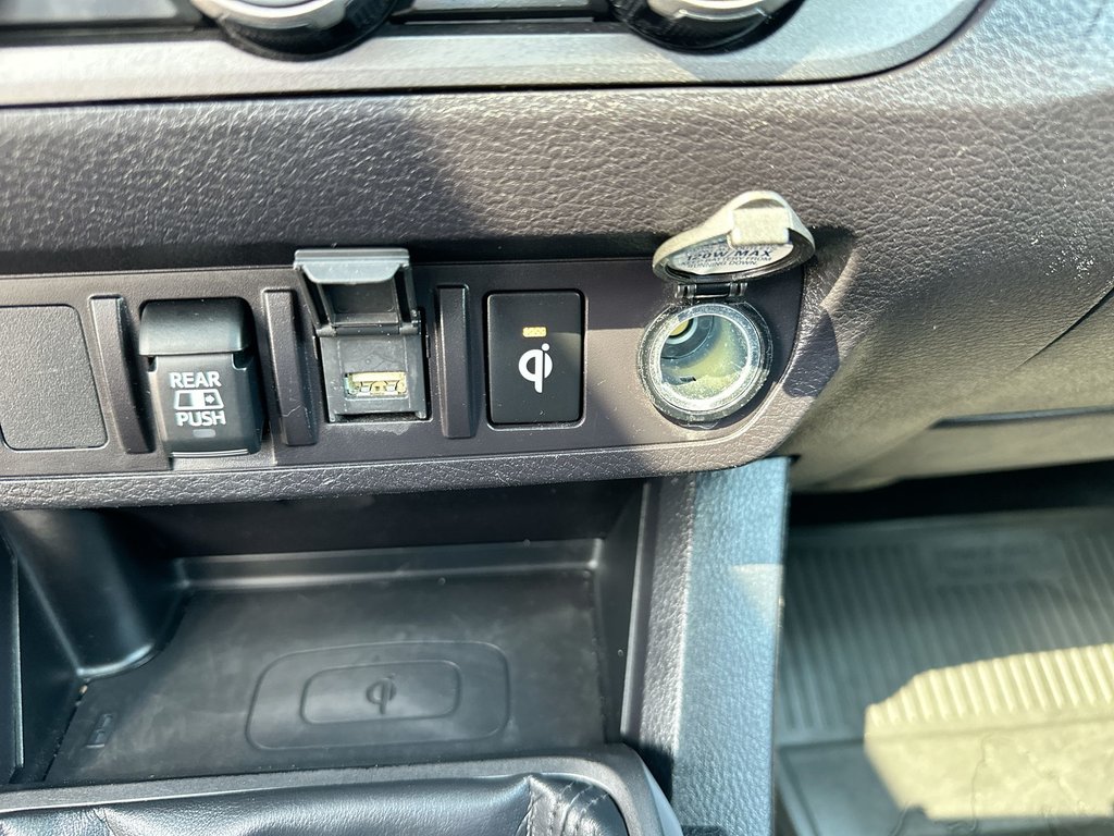2021 Toyota Tacoma in Antigonish, Nova Scotia - 45 - w1024h768px