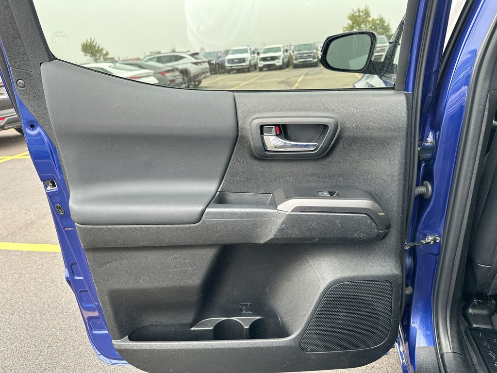 2022 Toyota Tacoma in Antigonish, Nova Scotia - 35 - w1024h768px