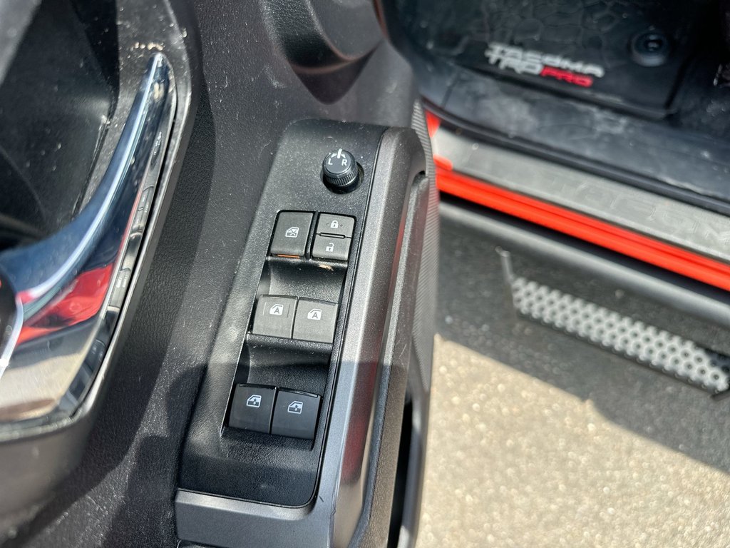 2023 Toyota Tacoma TRD-Pro | Manual | Lthr | Cam | Warranty to 2028 in Saint John, New Brunswick - 15 - w1024h768px