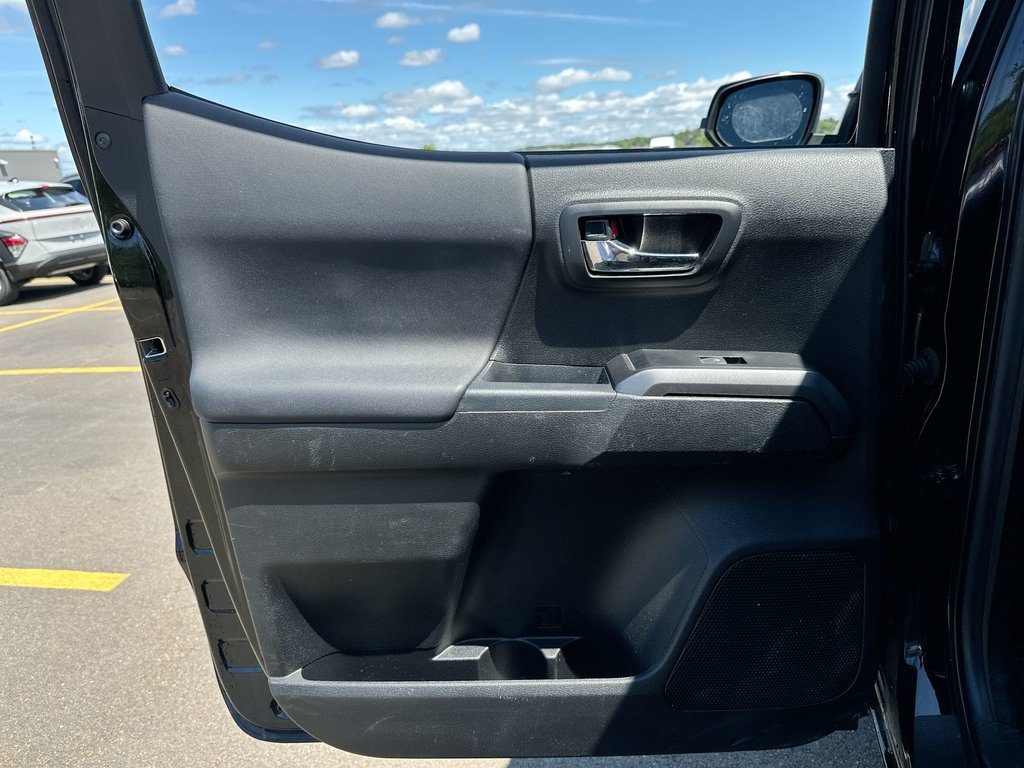 2023 Toyota Tacoma in Antigonish, Nova Scotia - 35 - w1024h768px
