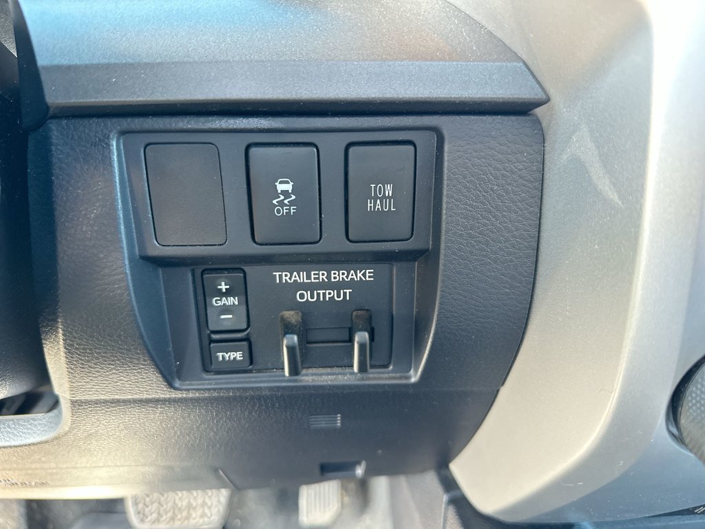 2017 Toyota Tundra SR5 PLUS | HtdSeats | Cam | Bluetooth | Aux | USB in Saint John, New Brunswick - 22 - w1024h768px