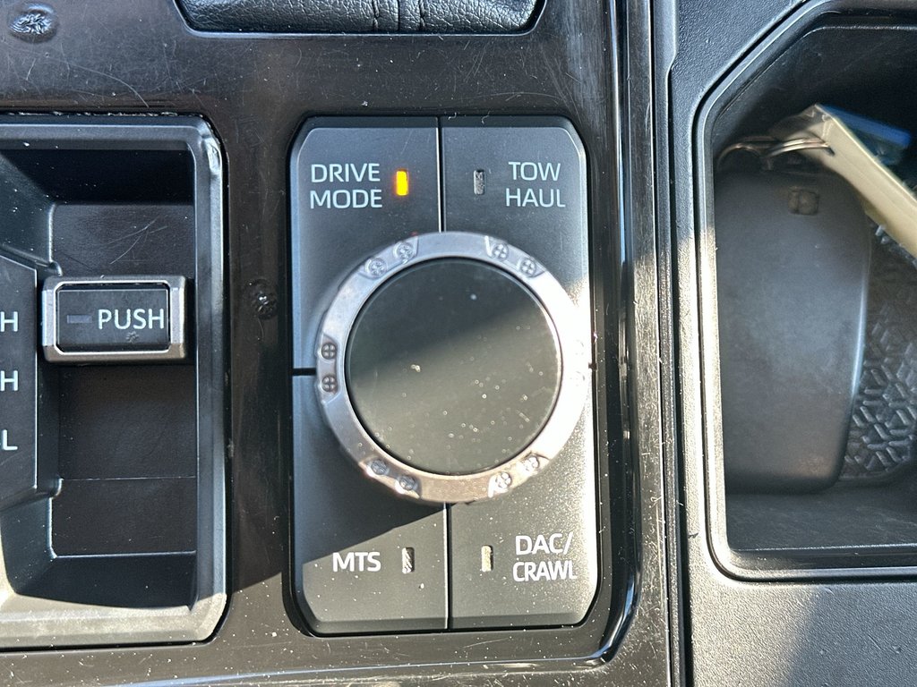 2022 Toyota Tundra TRD PRO | Roof | Cam | HtdSeat | Warranty to 2027 in Saint John, New Brunswick - 31 - w1024h768px