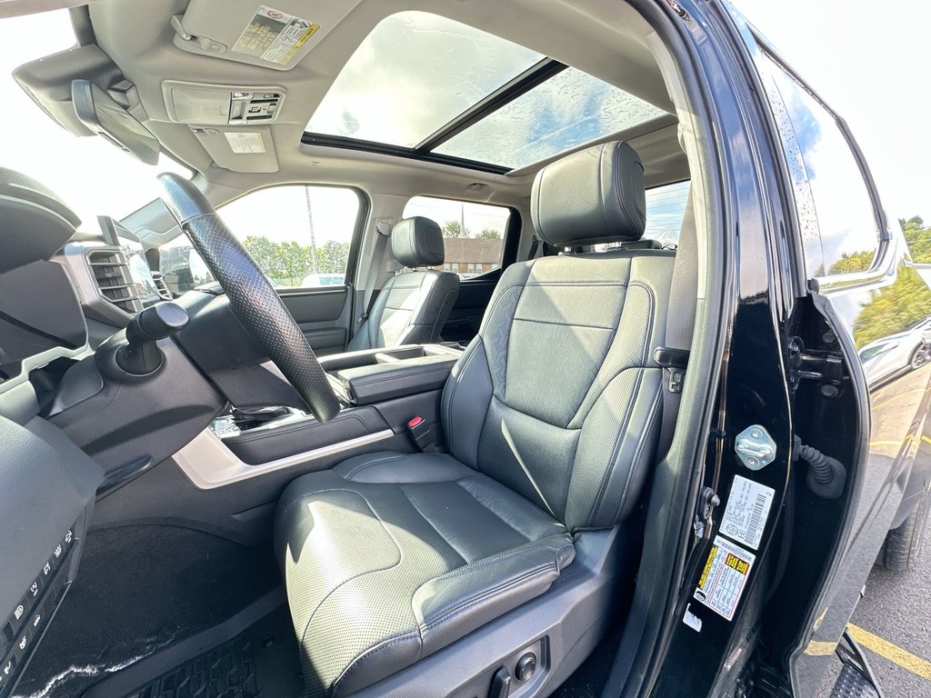 2022 Toyota Tundra Limited | Leather | Nav | Roof | Warranty to 2027 in Saint John, New Brunswick - 11 - w1024h768px