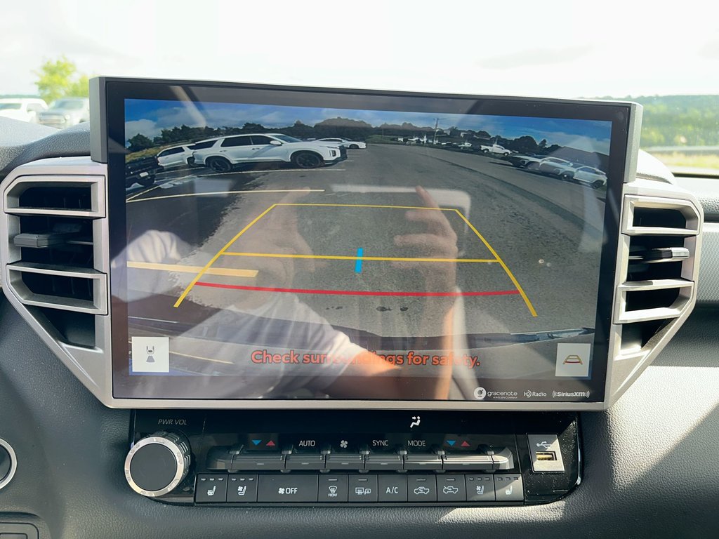 2022 Toyota Tundra Limited | Leather | Nav | Roof | Warranty to 2027 in Saint John, New Brunswick - 26 - w1024h768px