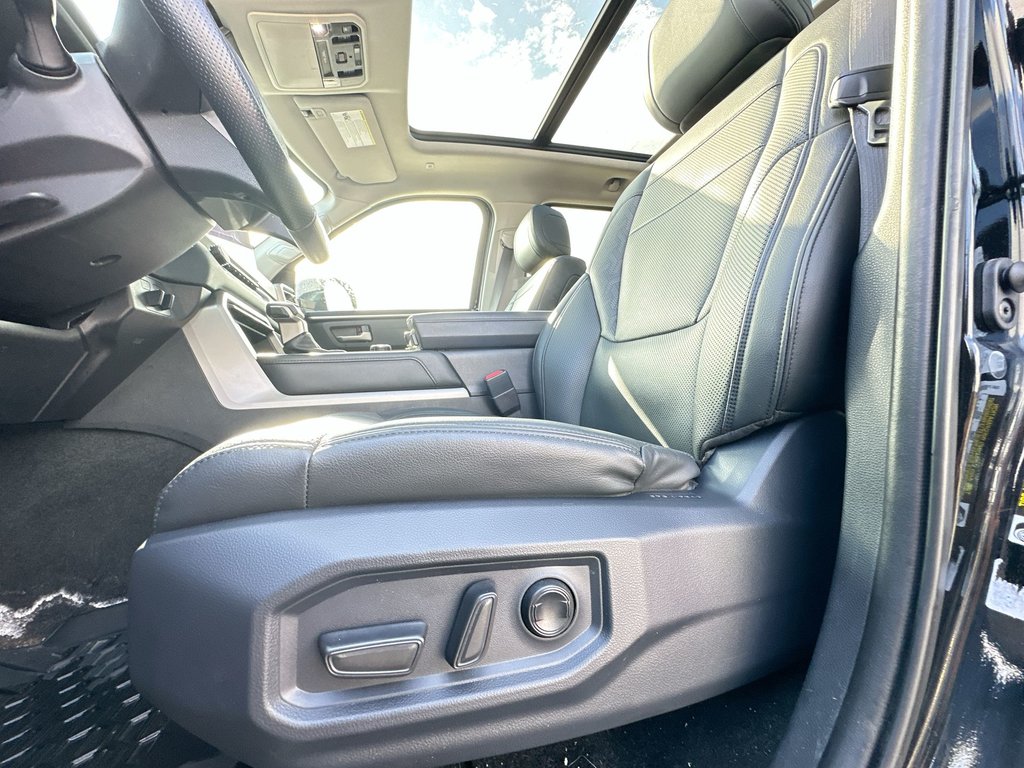 2022 Toyota Tundra Limited | Leather | Nav | Roof | Warranty to 2027 in Saint John, New Brunswick - 14 - w1024h768px