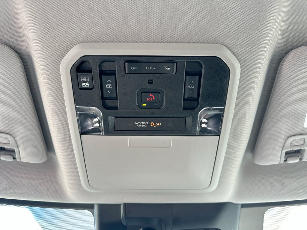 2022 Toyota Tundra Limited | Leather | Nav | Roof | Warranty to 2027 in Saint John, New Brunswick - 47 - w1024h768px