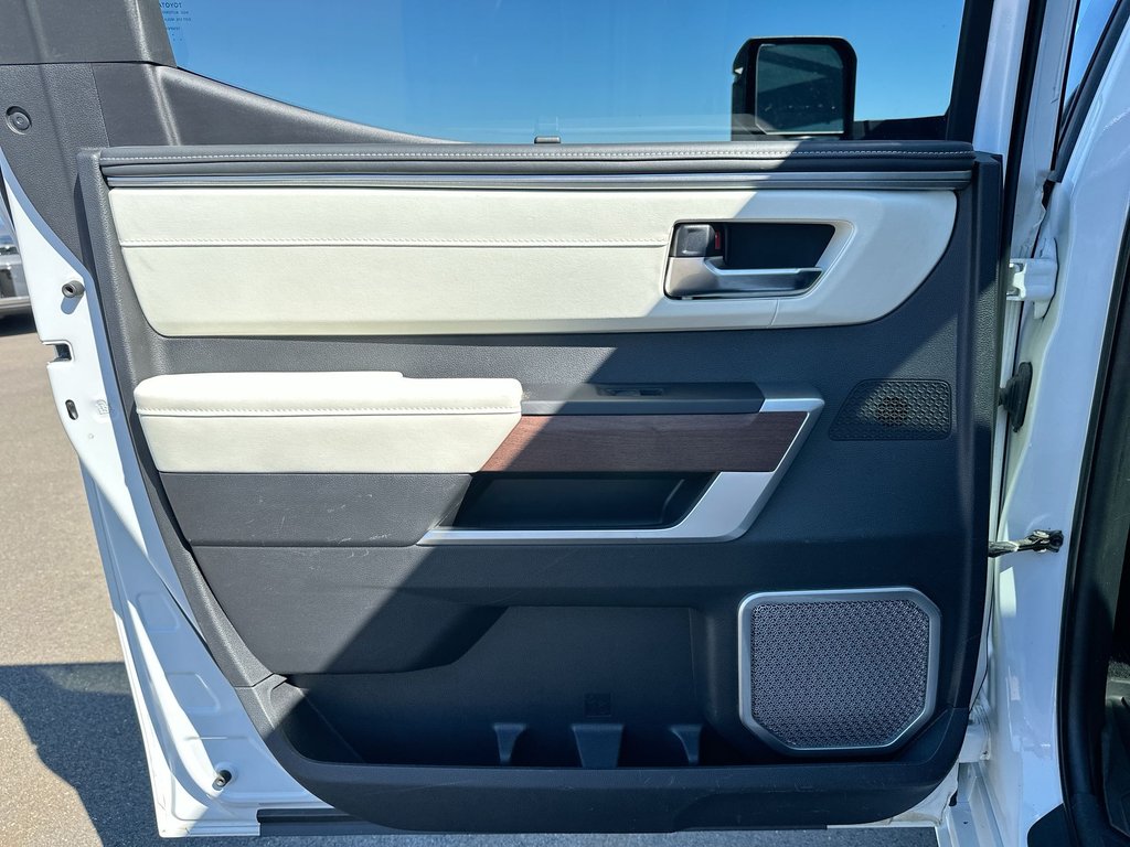 Toyota Tundra Capstone Hybrid | Lthr | Nav | Warranty to 2031 2023 à Saint John, Nouveau-Brunswick - 35 - w1024h768px
