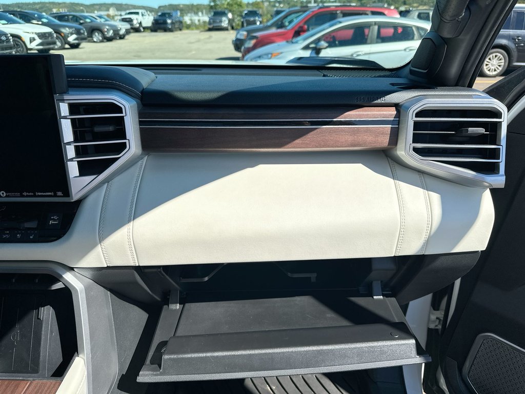 Toyota Tundra Capstone Hybrid | Lthr | Nav | Warranty to 2031 2023 à Saint John, Nouveau-Brunswick - 43 - w1024h768px