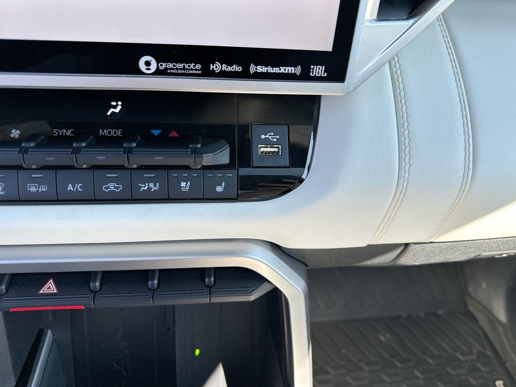 Toyota Tundra Capstone Hybrid | Lthr | Nav | Warranty to 2031 2023 à Saint John, Nouveau-Brunswick - 45 - w1024h768px