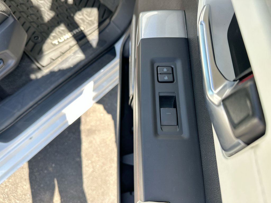 Toyota Tundra Capstone Hybrid | Lthr | Nav | Warranty to 2031 2023 à Saint John, Nouveau-Brunswick - 46 - w1024h768px