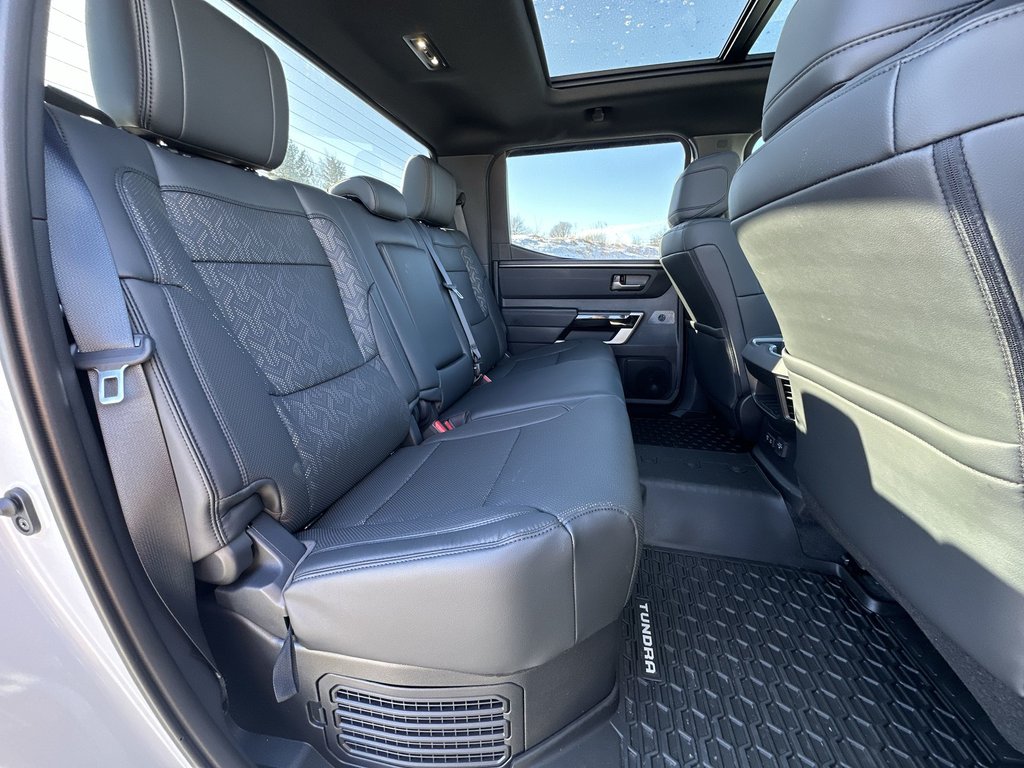 Toyota Tundra Limited Hybrid | Cam | HtdSeat | Warranty to 2033 2025 à Saint John, Nouveau-Brunswick - 40 - w1024h768px