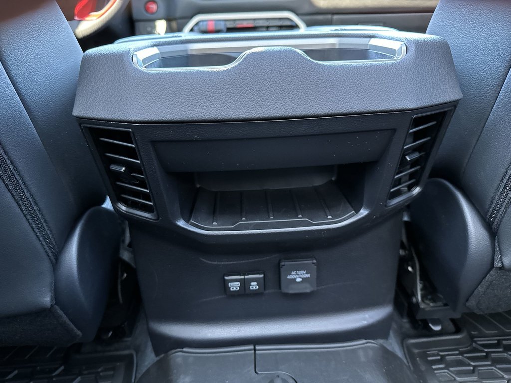 Toyota Tundra Limited Hybrid | Cam | HtdSeat | Warranty to 2033 2025 à Saint John, Nouveau-Brunswick - 50 - w1024h768px