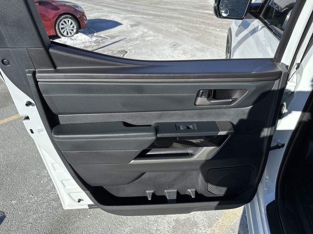 Toyota Tundra Limited Hybrid | Cam | HtdSeat | Warranty to 2033 2025 à Saint John, Nouveau-Brunswick - 35 - w1024h768px
