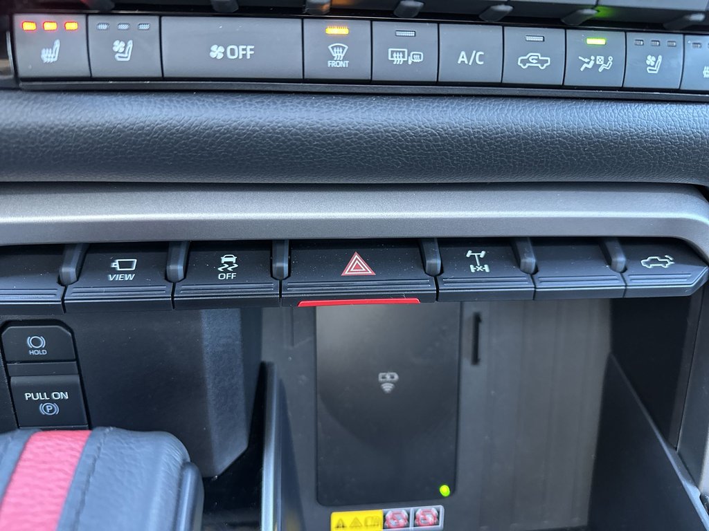 Toyota Tundra Limited Hybrid | Cam | HtdSeat | Warranty to 2033 2025 à Saint John, Nouveau-Brunswick - 22 - w1024h768px