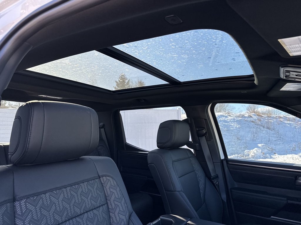 Toyota Tundra Limited Hybrid | Cam | HtdSeat | Warranty to 2033 2025 à Saint John, Nouveau-Brunswick - 46 - w1024h768px